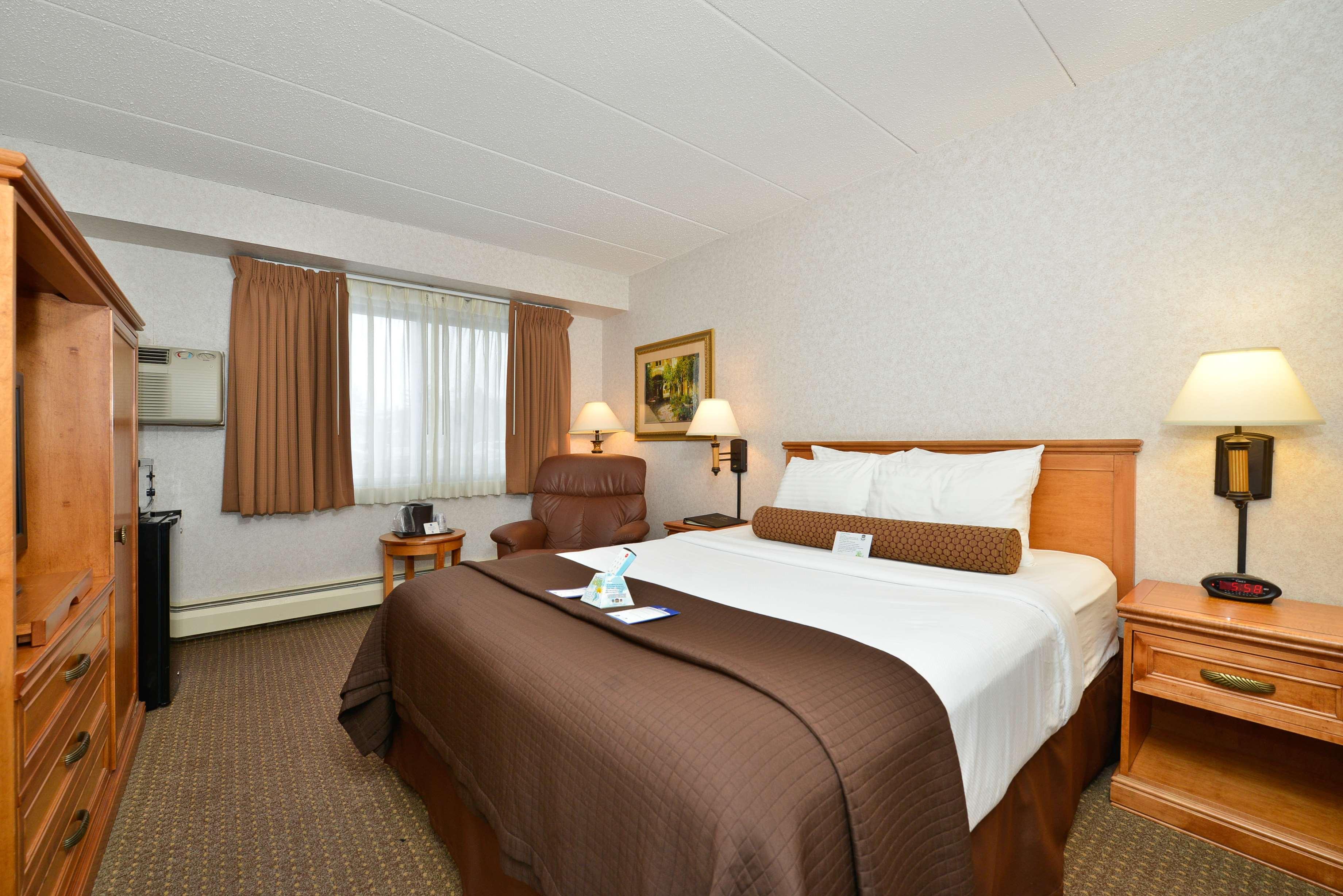 Best Western Plus Kelly Inn Saint Cloud Exterior photo